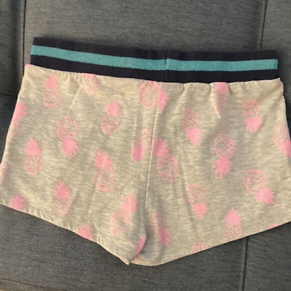 Rockets of Awesome Pineapple Varsity Short in Cool Gray. Size 10/12. - Picture 2 of 8